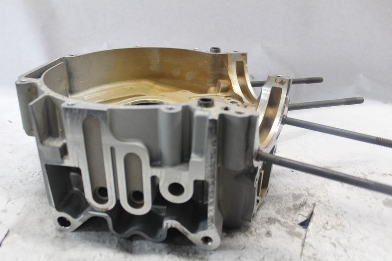 24654-06A RIGHT Crankcase Twin Cam SILVER 24653-06 2008 H-D ELECTRAGLIDE FLHT