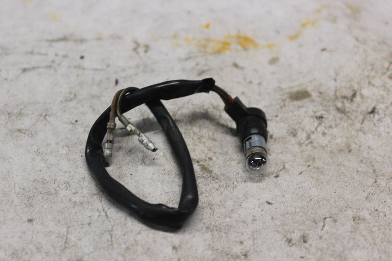 SPEEDOMETER SOCKET ASSY 25010-022 1980 KAWASAKI KZ440