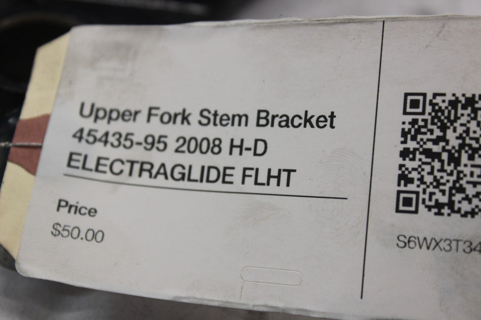 Upper Fork Stem Bracket 45435-95 2008 H-D ELECTRAGLIDE FLHT