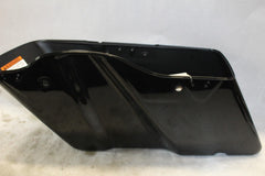 SADDLEBAG BOTTOM RIGHT (VIVID BLACK) NEED PAINT HARLEY DAVIDSON 90201066DBX