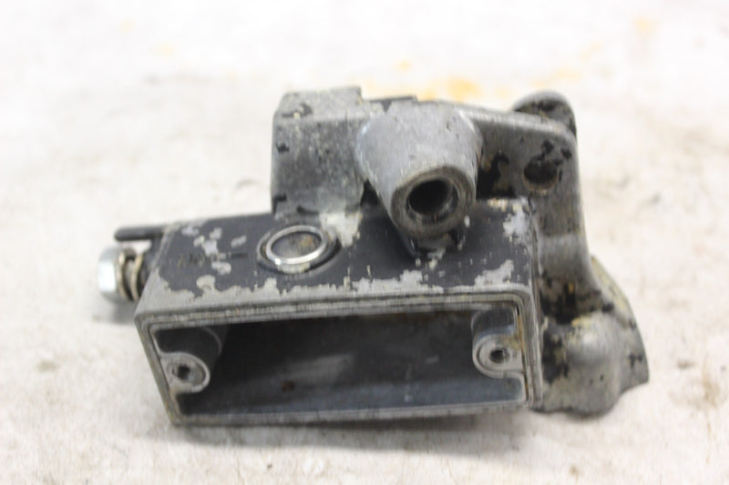 FRONT MASTER CYLINDER ONLY SEE PICS 43015-1044 1980 KAWASAKI KZ440