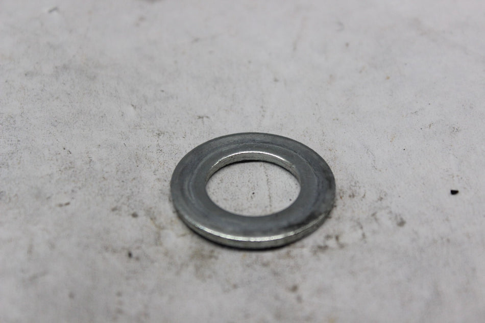 SWINGARM HARDENED WASHER RIGHT 6534 2001 H-D SOFTAIL DUECE FXSTD