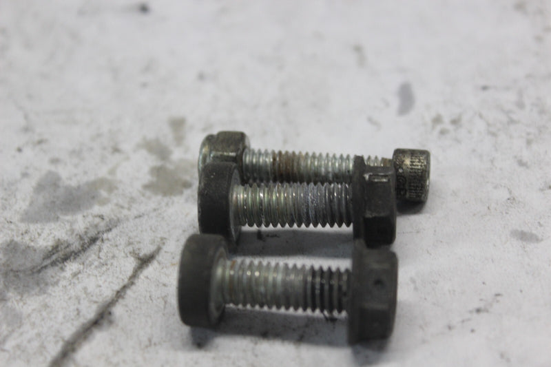 SADDLEBAG SUPPORT MOUNTING SCREW 3PCS 3684 3601 2008 H-D ELECTRAGLIDE FLHT