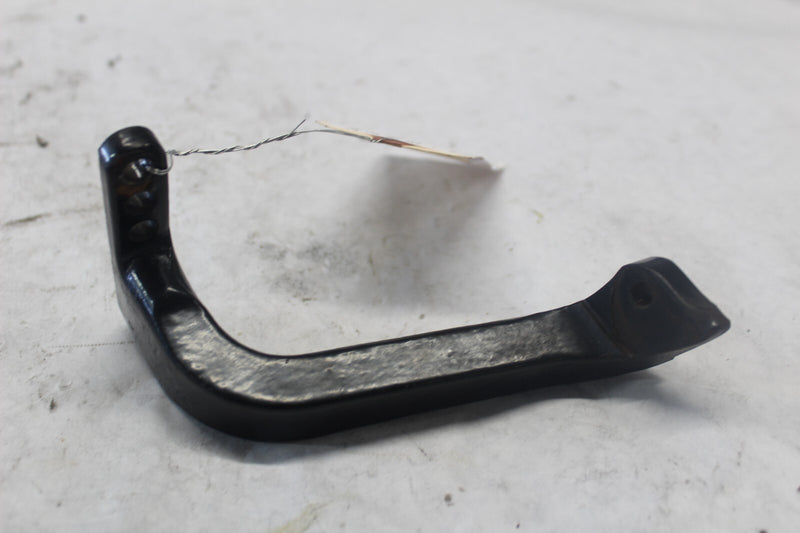 Driver Footboard Bracket LEFT Rear 50622-83 2000 H-D ELECTRAGLIDE FLHT
