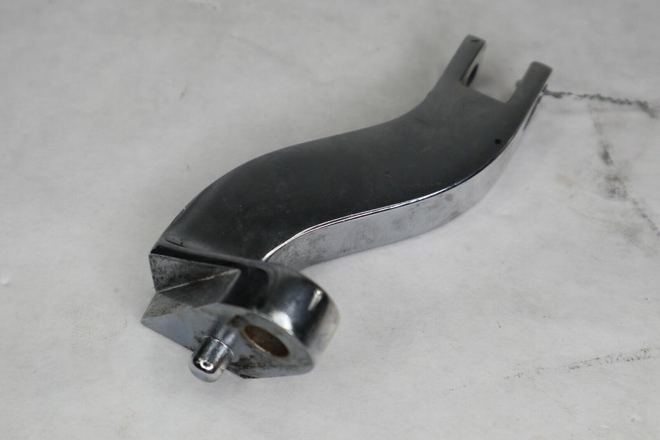 OEM Harley Davidson Chrome Passenger Peg Brackets (2) 2002 Road King