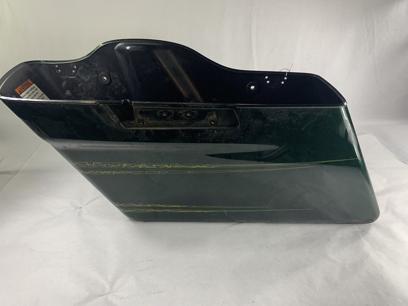 Harley Davidson OEM Lower Saddlebag (1) LEFT 90200414 2014-2020 Touring Fitment