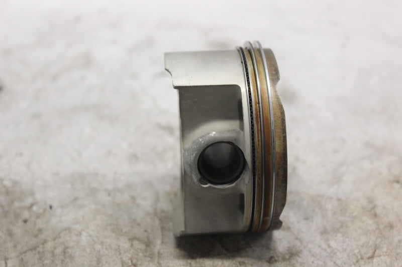 ENGINE PISTON 12111-24F11-0F0 2002 SUZUKI HAYABUSA GSX1300R