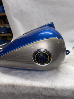 064f9202-bfdc-426e-98d2-39250f464c74