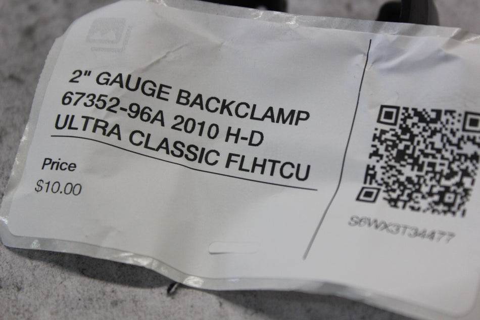 2" GAUGE BACKCLAMP 67352-96A 2010 H-D ULTRA CLASSIC FLHTCU