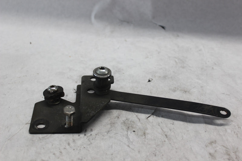 DOCKING POINT W/ SCREWS 2008 H-D ELECTRAGLIDE FLHT