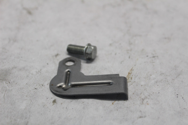HEAD COVER BREATHER PLATE W/ SCREW 12320-KS4-010 1993 HONDA HELIX CN250