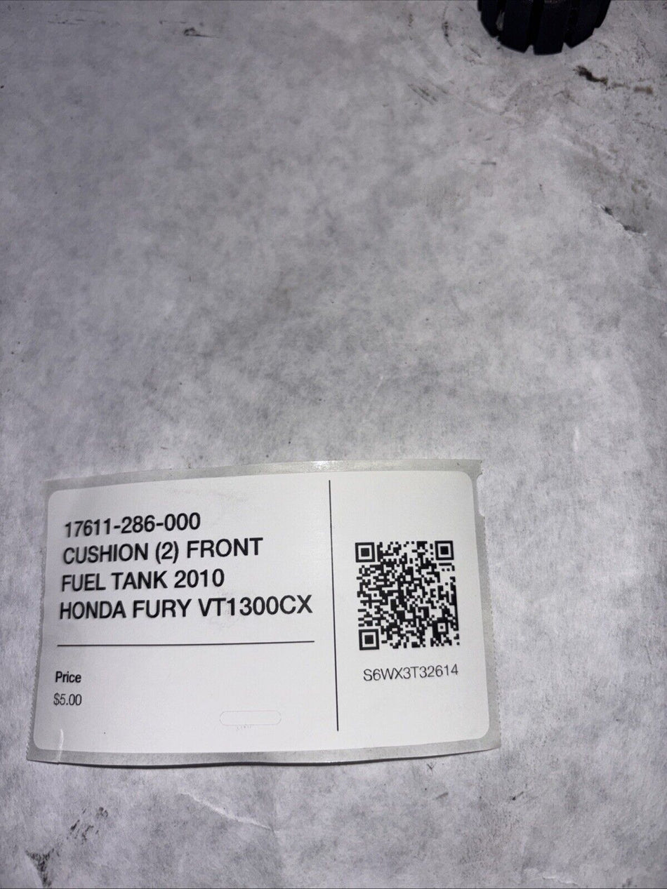 17611-286-000 CUSHION (2) FRONT FUEL TANK 2010 HONDA FURY VT1300CX