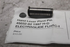 Hand Lever Pivot Pin 45032-82 1997 H-D ELECTRAGLIDE FLHTC-I