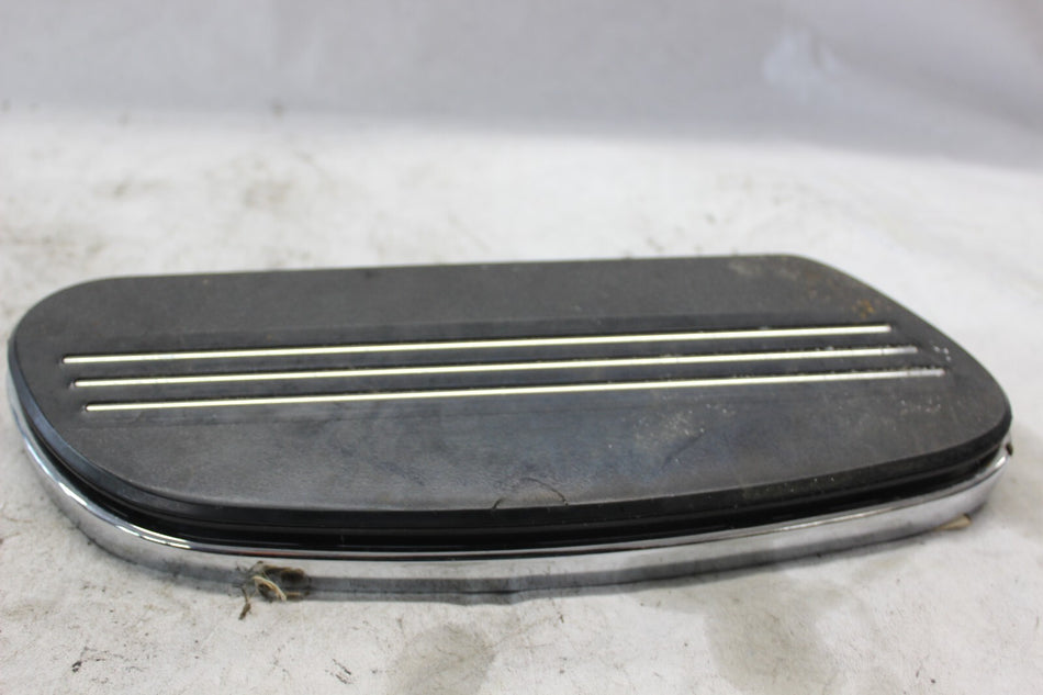 50689-11 Floorboard Footboard LEFT Streamliner HARLEY DAVIDSON 50688-04