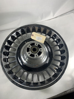 Harley Davidson Front Wheel 17 X 3 2013 Ultra Classic Chrome Knuckles 42195-10