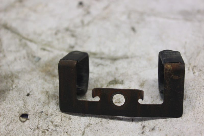 CABLE CLIP 32900-MA1-730 1982 HONDA GL500I SILVERWING