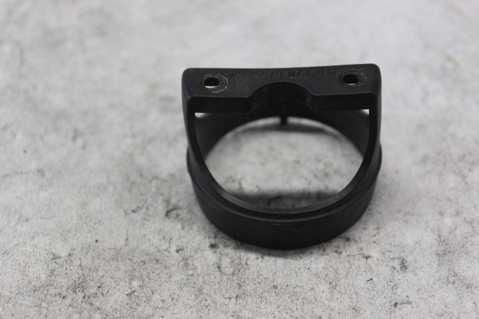 2” Gauge Back Clamp 67352-96 2000 H-D ELECTRAGLIDE FLHT