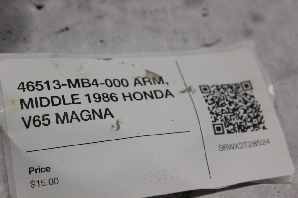 46513-MB4-000 ARM, MIDDLE 1986 HONDA V65 MAGNA