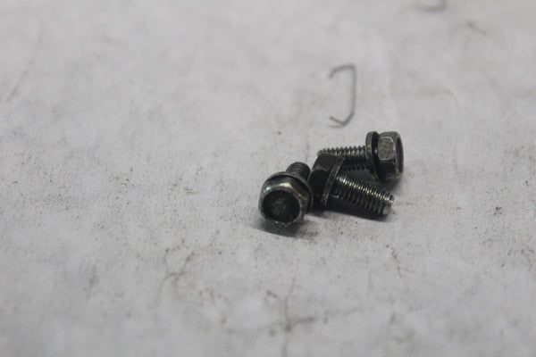 MOVABLE FACE SEAL SCREW 3PCS 90005-187-000 1993 HONDA HELIX CN250