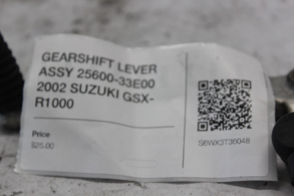 GEARSHIFT LEVER ASSY 25600-33E00 2002 SUZUKI GSX-R1000