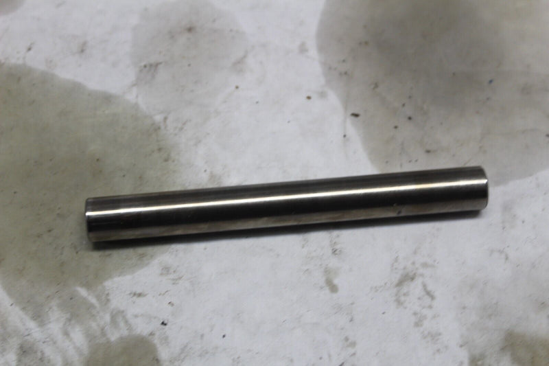 GEARSHIFT FORK GUIDE SHAFT 24241-413-000 1982 GL500I SILVERWING