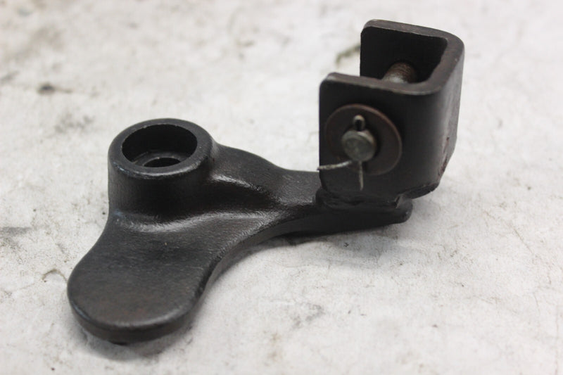 FRONT RIGHT STEP ARM 50615-MA1-000 1982 HONDA GL500I SILVERWING