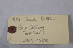 1982 Suzuki GS1100G Z Gearshifting Fork Shaft 25411-18900