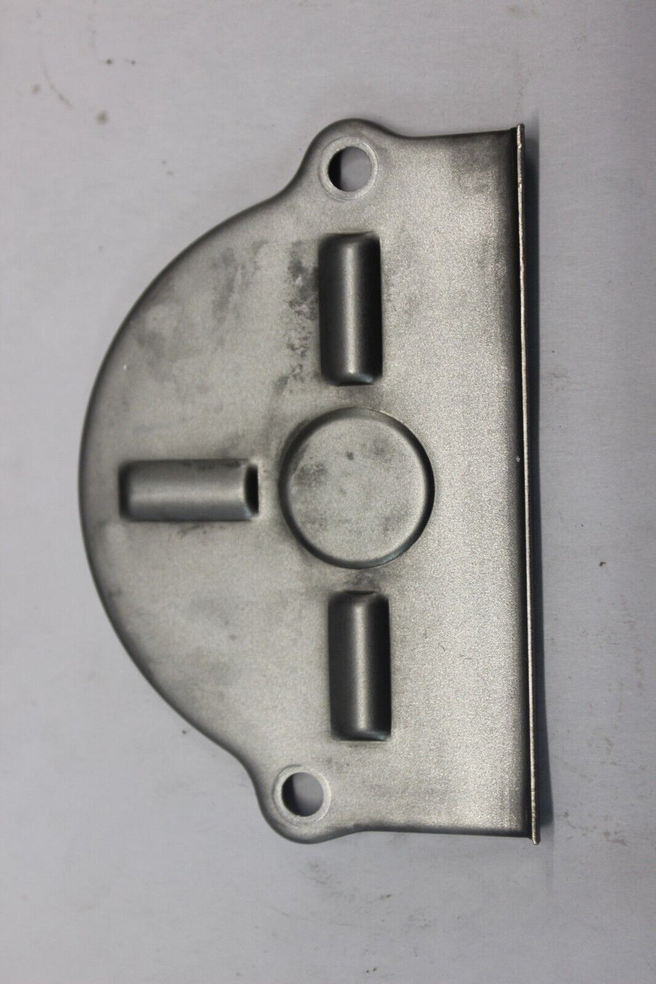 PUMP GEAR COVER 10L-13327-00-00 1984 VIRAGO XV700L