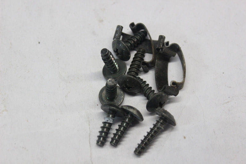 HELMET BOX SCREWS (8) 03541-0516A,CLAMP (4) 92214-14G00 2006 BURGMAN AN650K6