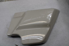 Side Cover Right 66048-09 (White Sand Pearl) Harley Davidson