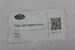 TOOL SET 09800-21016 2000 Suzuki Intruder VL1500