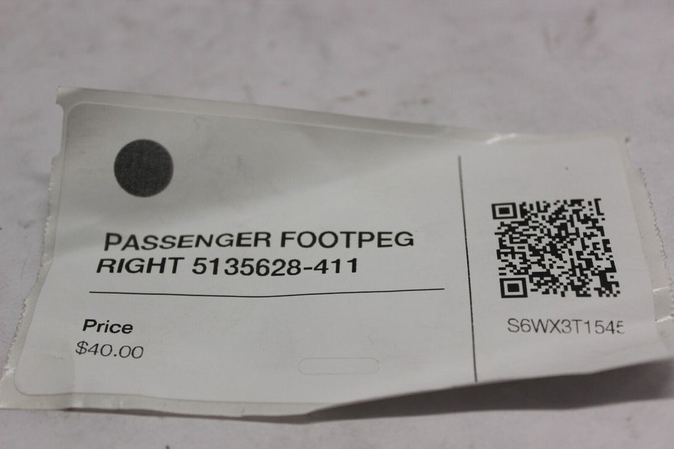 PASSENGER FOOTPEG RIGHT 5135628-411 2007 Victory Vegas 8 Ball