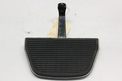 Passenger Floorboard Footboard 50613-91, Bracket 52719-10 2006 FLHT