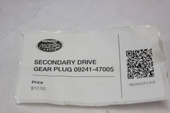 SECONDARY DRIVE GEAR PLUG 09241-47005 1983 Suzuki GS650GL