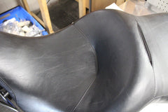 2 Up Seat Harley Davidson 52164-10 Small Rip