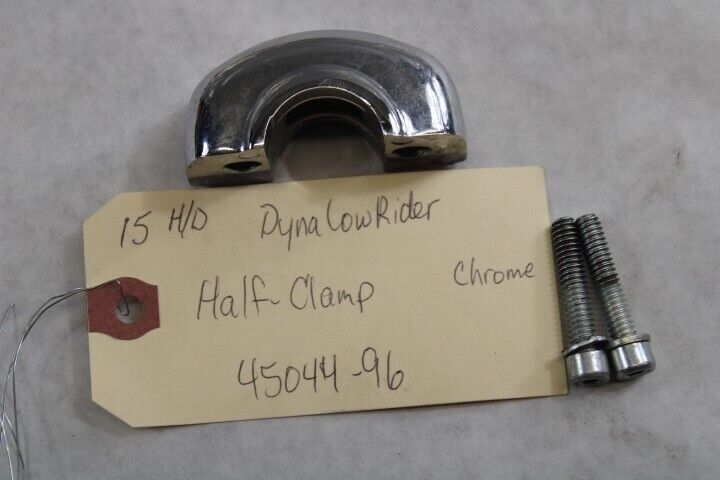 Master cylinder Half Clamp Chrome 45044-96 2015 Harley Davidson Dyna Low Rider