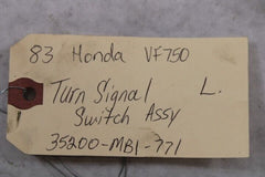 Turn Signal Switch Assy 35200-MB1-771 1983 Honda VF750