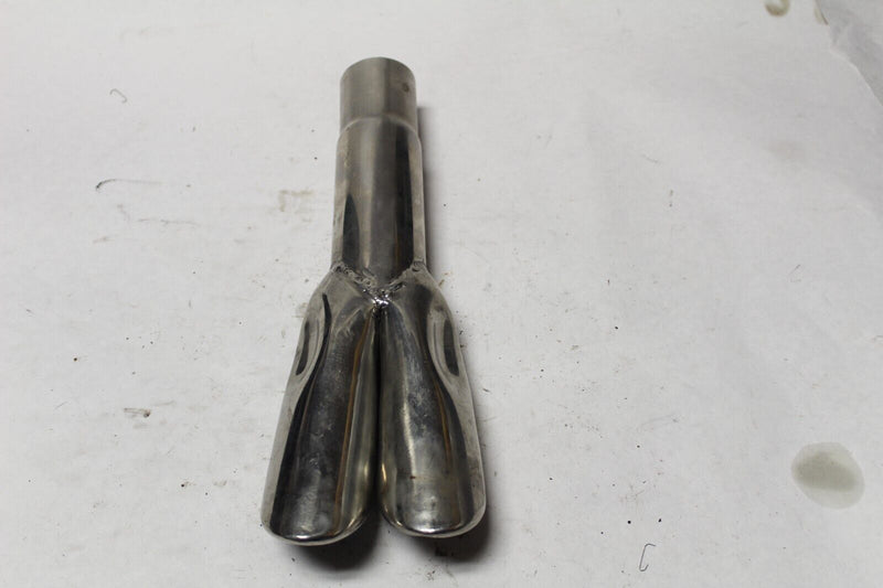 Twin Outlet Exhaust Tip 1 3/4