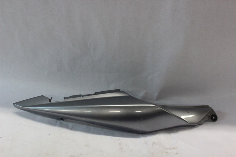 SEAT TAIL COVER RIGHT GRAY 45501-16G21-YHG 2006 SUZUKI SV1000S