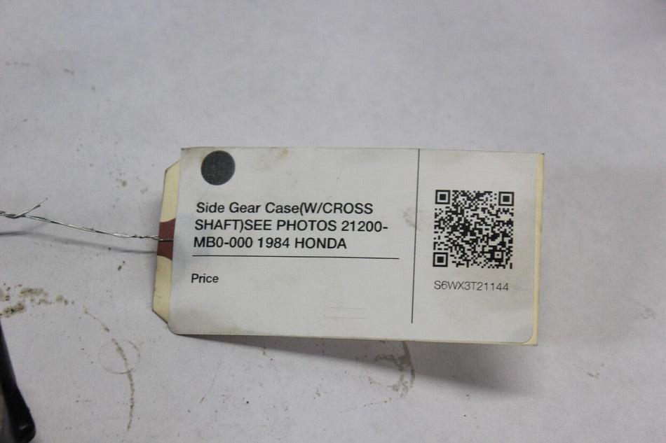 Side Gear Case (W/CROSS SHAFT) SEE PHOTOS 21200-MB0-000 1984 HONDA VF700C