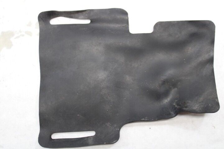 Fuel Tank Seat 17559-MB1-010 1983 Honda VF750