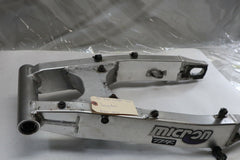 OEM Suzuki Motorcycle Swingarm 2002 GSXR600 Silver 61000-39F10