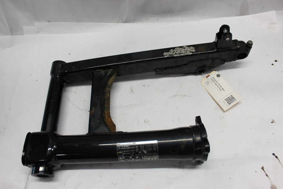 Swingarm 52100-MB1-700ZA 1984 VF700C Honda VF700C
