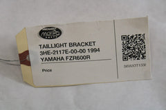 TAILLIGHT BRACKET 3HE-2117E-00-00 1994 YAMAHA FZR600R