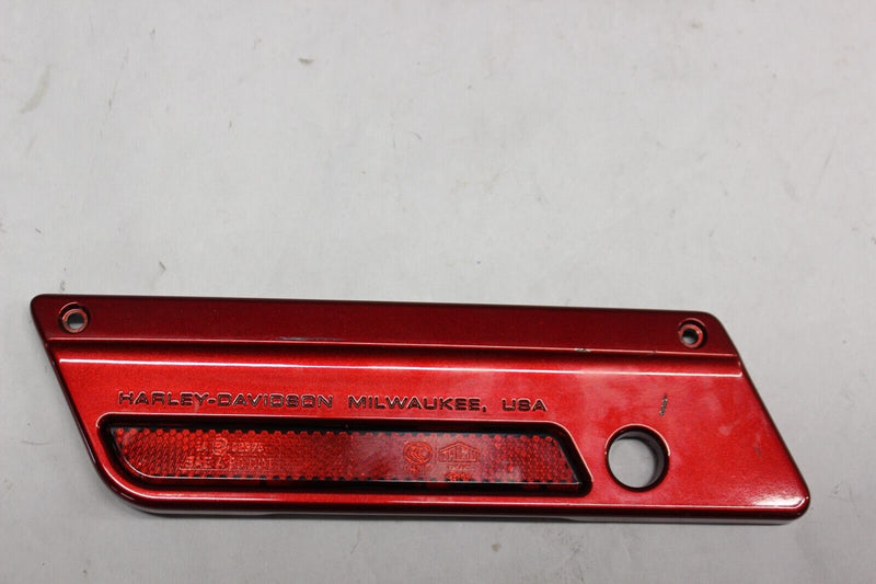 Faceplate Left RED(SEE PHOTOS) 90603-93 2009 FLHTCU Harley Davidson