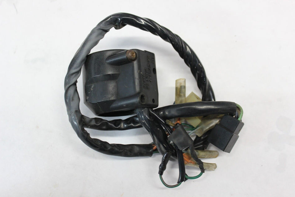TURN SIGNAL SWITCH ASSY LEFT 35200-ME9-670 1984 Honda VF700C