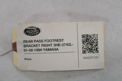 REAR PASS FOOTREST BRACKET RIGHT 3HE-2742L-01-00 1994 YAMAHA FZR600R