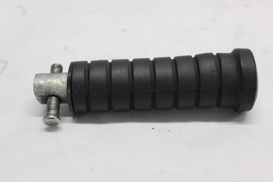 PASSENGER FOOTPEG RIGHT 5135628-411 2007 Victory Vegas 8 Ball