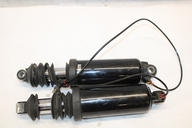 Rear Shocks w/Valve Assy. #54565-97,#54662-02 On Part 2004 HD Road King