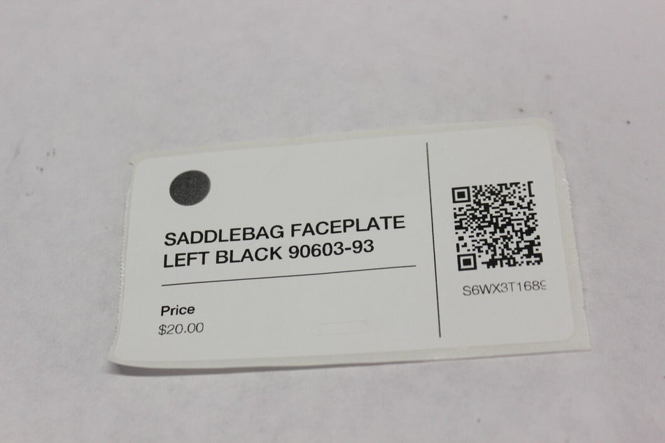 Saddlebag Faceplate LEFT 90603-93 Harley Davidson Electraglide